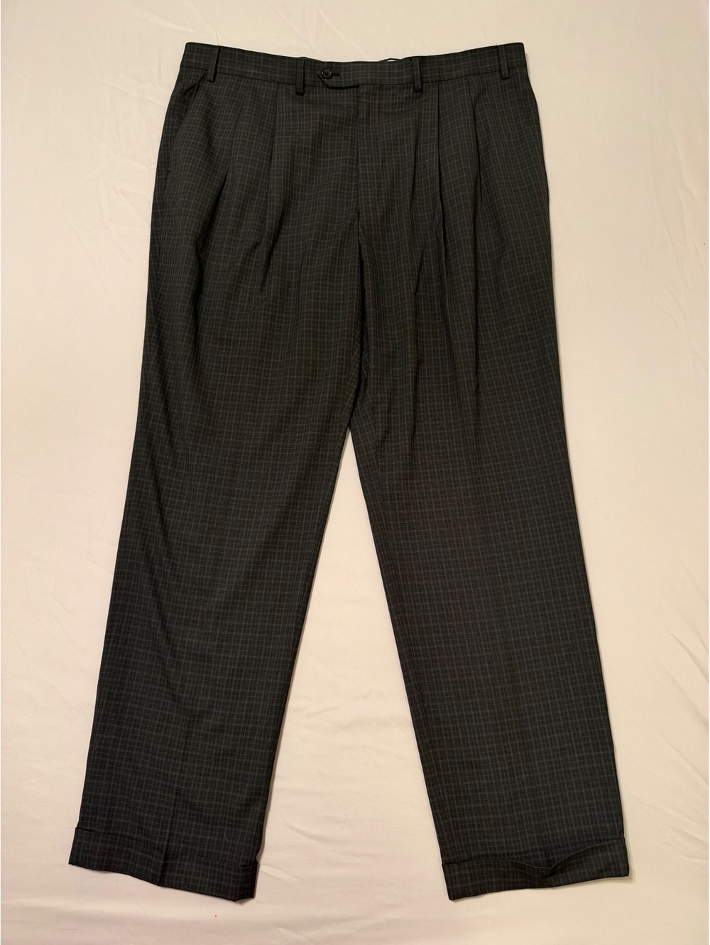 Ralph Lauren Men's Gray Plaid Dress Pants with Pleats Size Measured